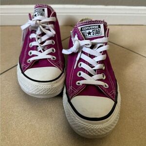 Converse All Stars shoes. Women’s size 8